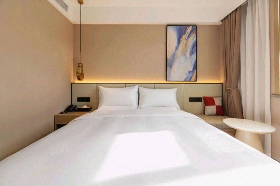 20230518/646610ec739d3.jpg 西安酒店客房家具.jpg